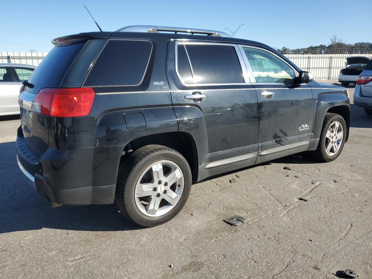 2012 GMC Terrain - Image 3