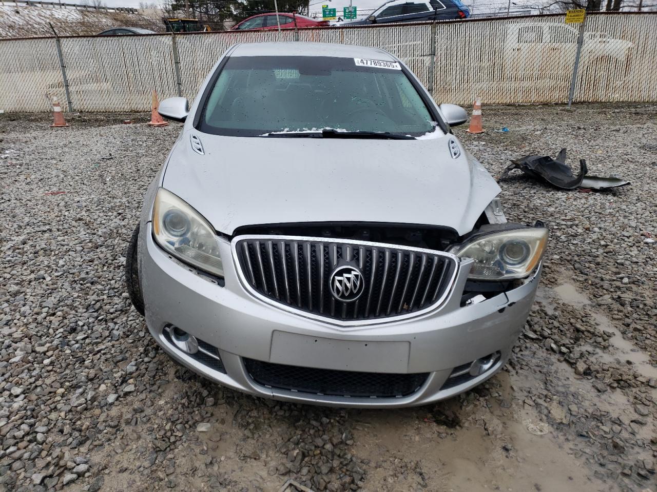 2014 Buick Verano - Image 5