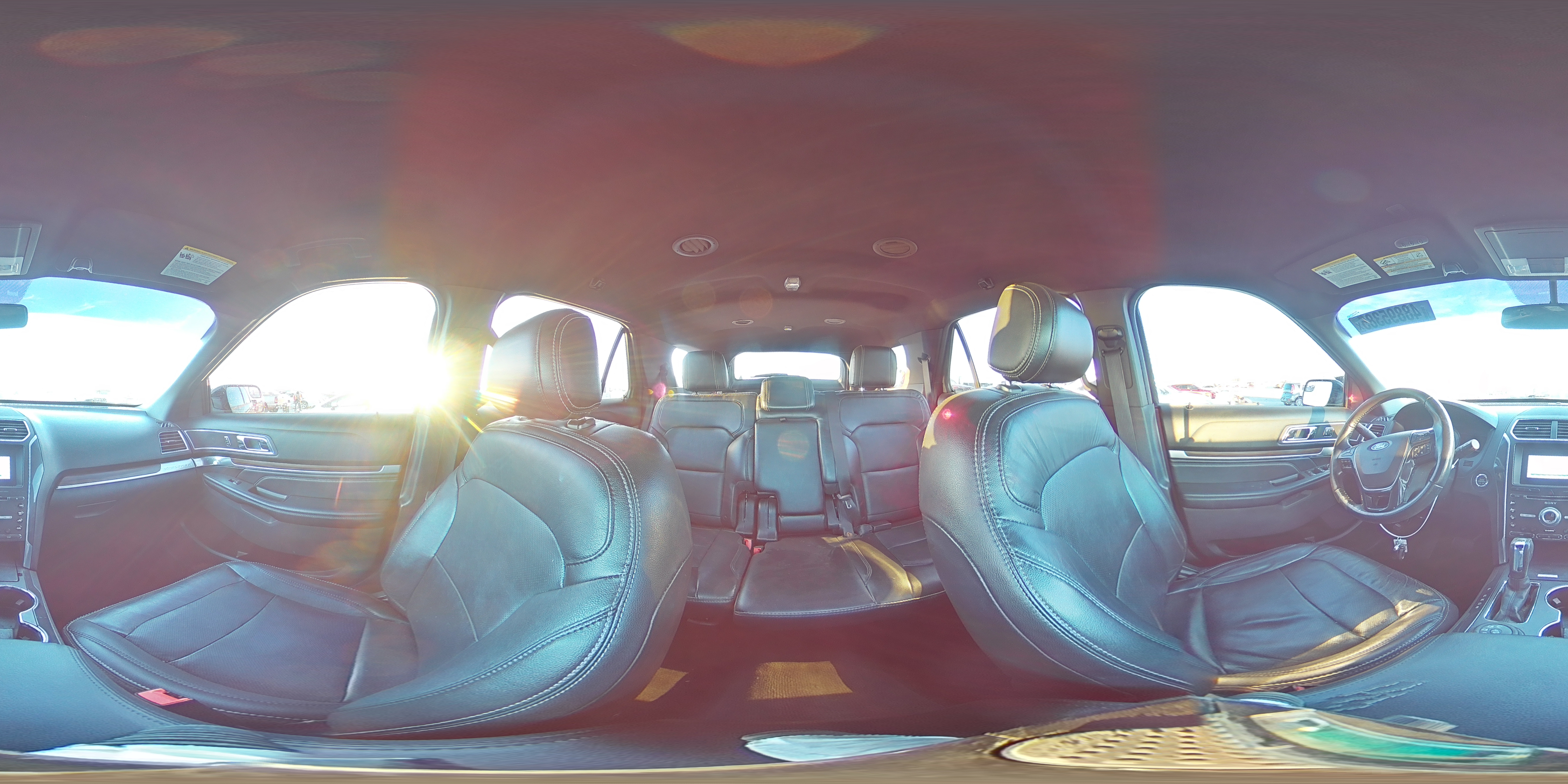 2017 Ford Explorer - Image 15