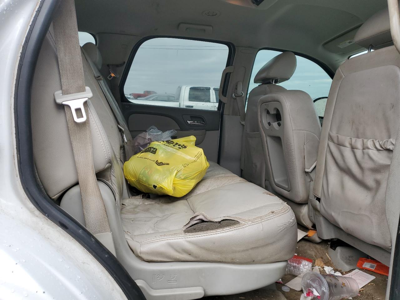 2007 Chevrolet Tahoe - Image 11