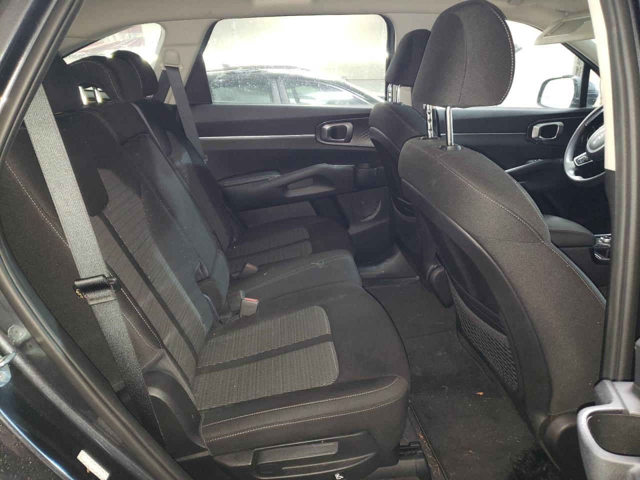 2022 Kia Sorento - Image 10