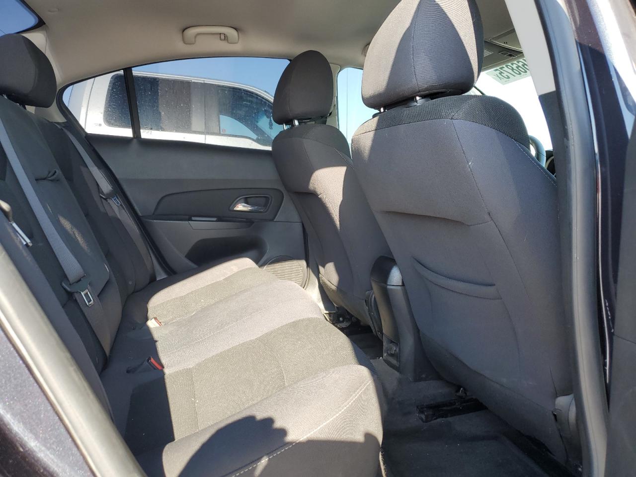 2015 Chevrolet Cruze - Image 10