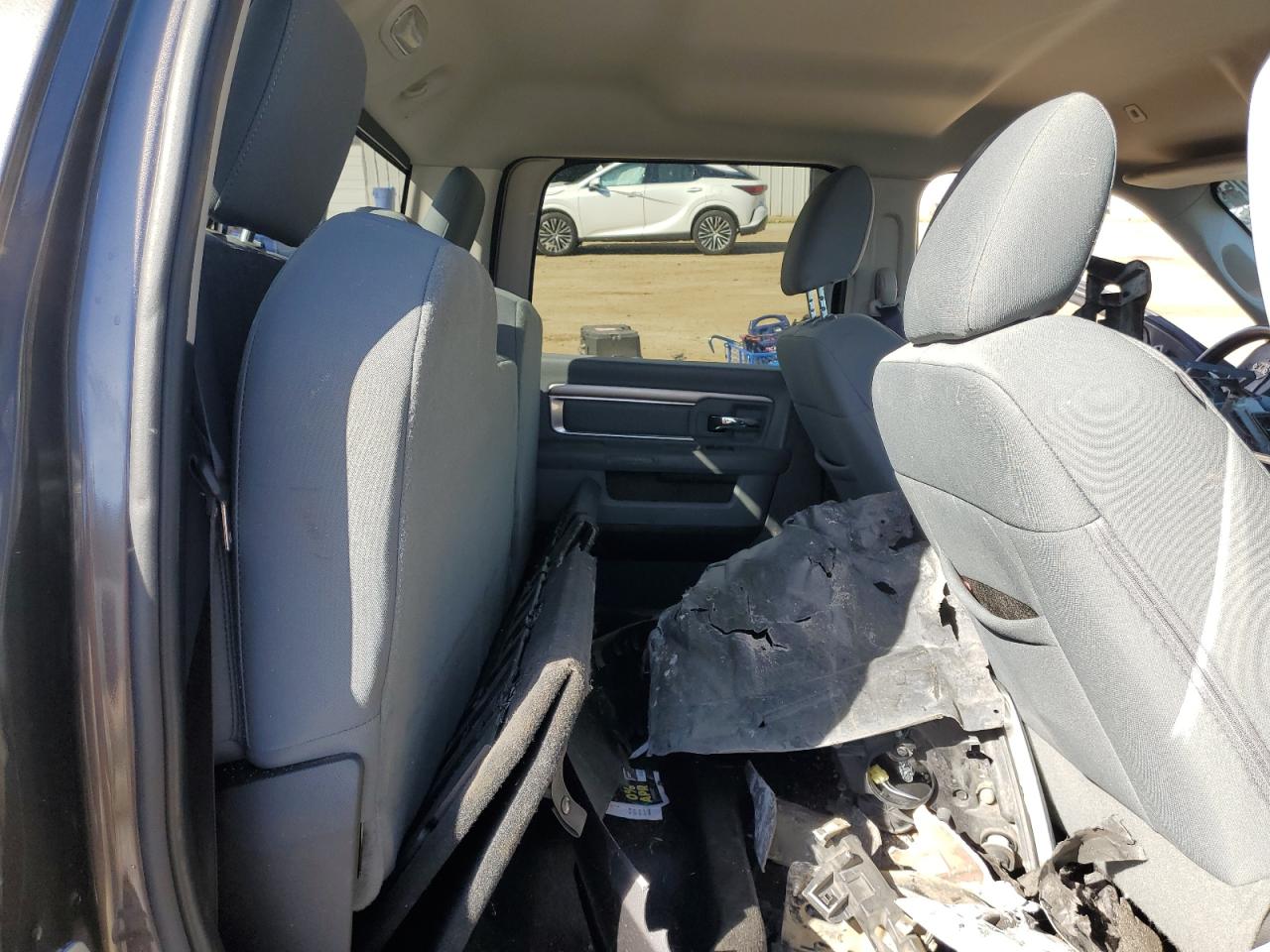 2017 RAM 1500 - Image 10