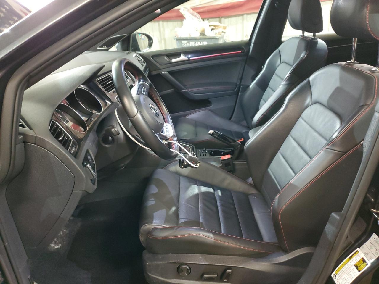 2017 Volkswagen GTI - Image 7