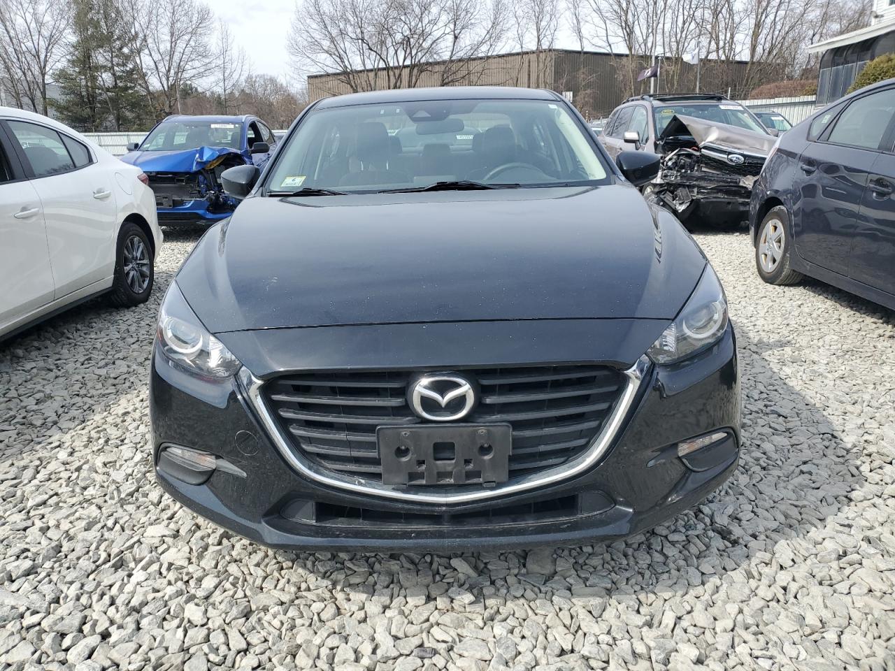 2018 Mazda 3 - Image 5