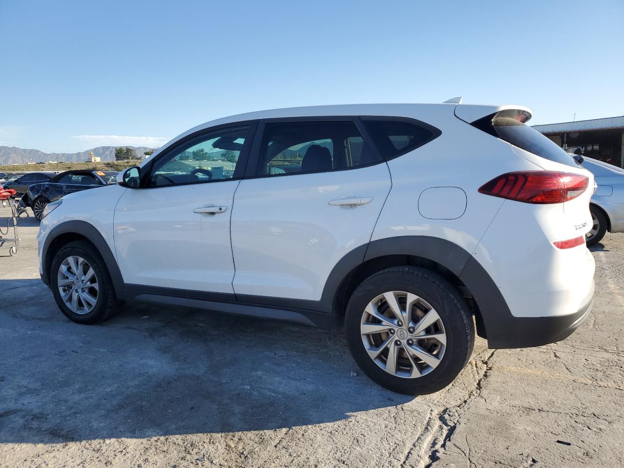 2019 Hyundai Tucson - Image 2