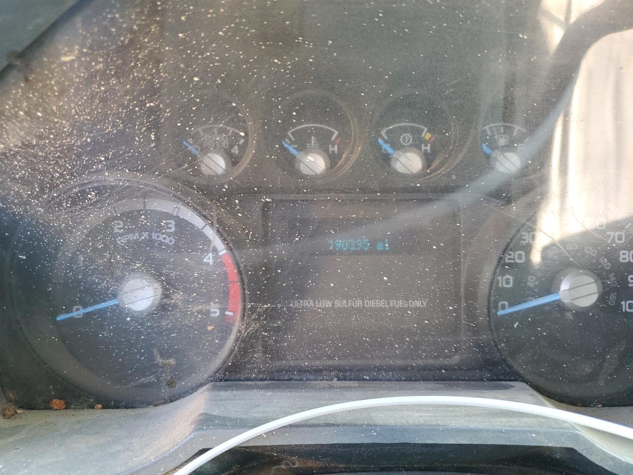 2012 Ford F350 - Image 9