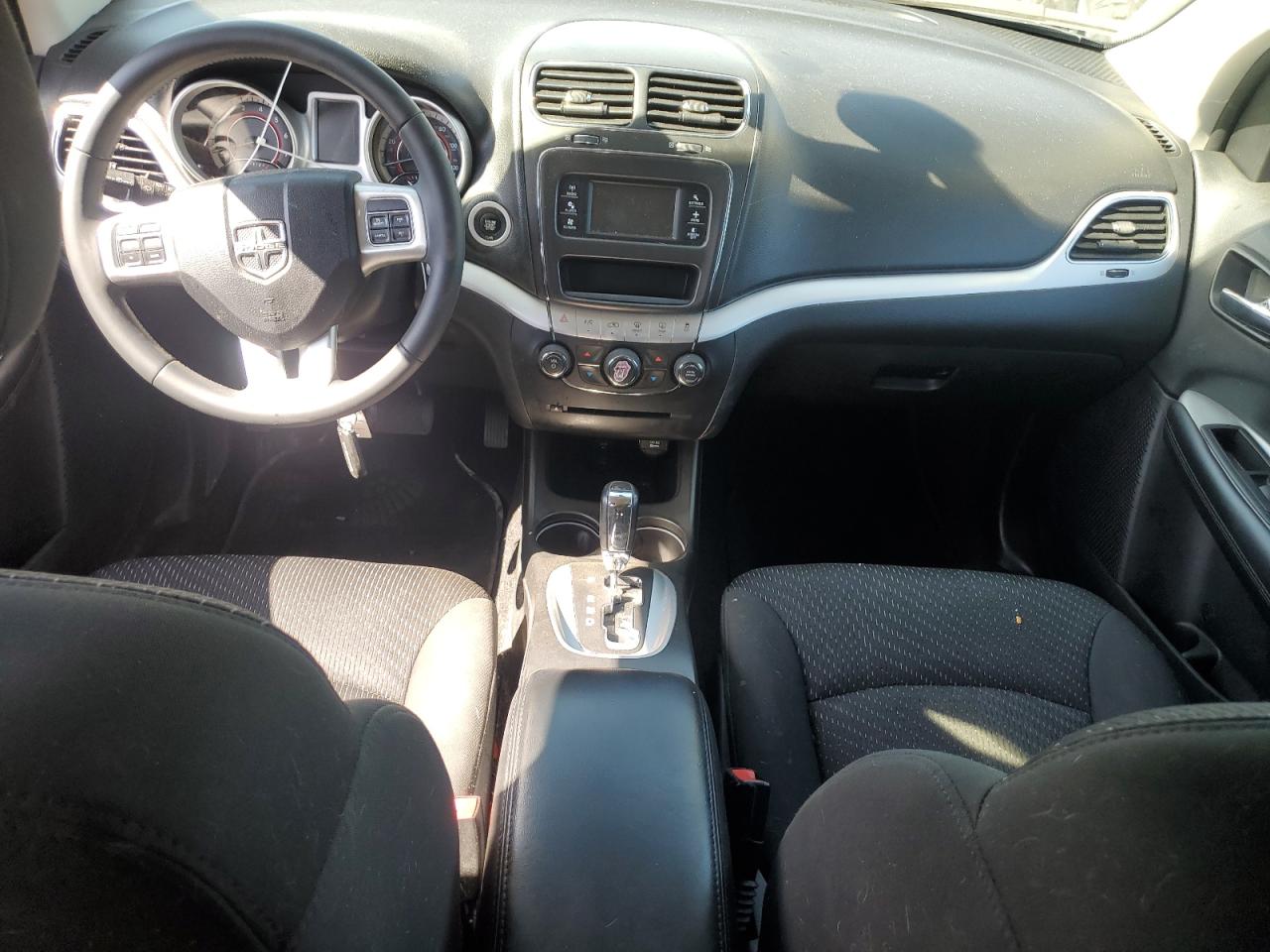 2018 Dodge Journey - Image 8