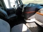 2006 Volvo Vnl Semi Truck for Sale in Dyer, IN - Front End