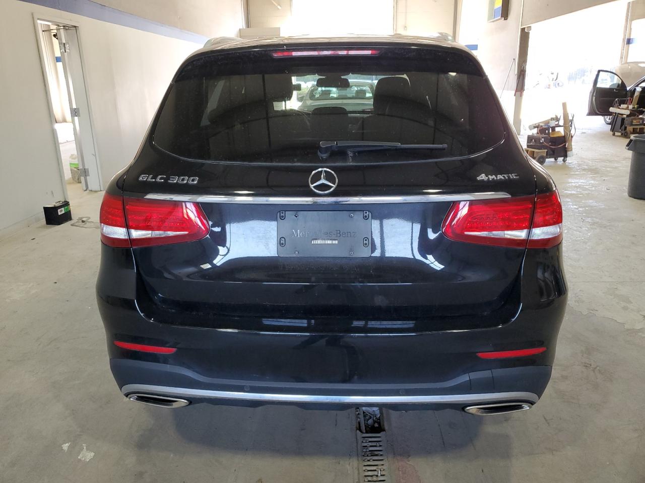 2019 Mercedes-Benz GLC - Image 6