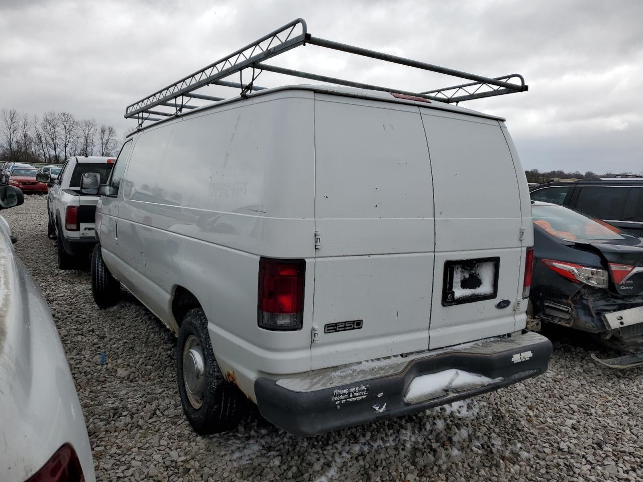 2003 Ford Econoline - Image 2