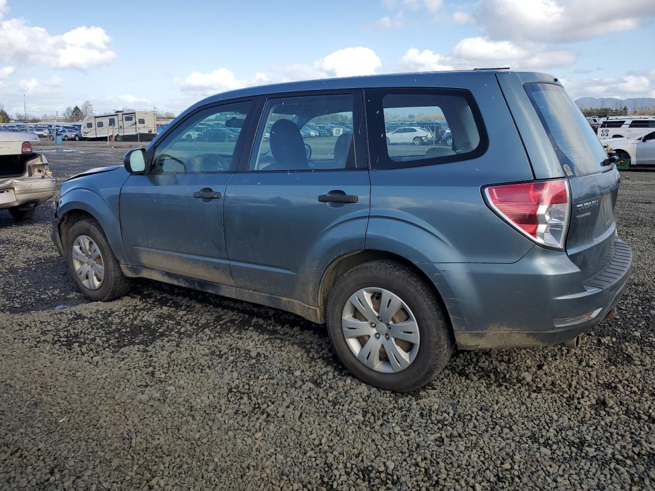 2010 Subaru Forester - Image 2