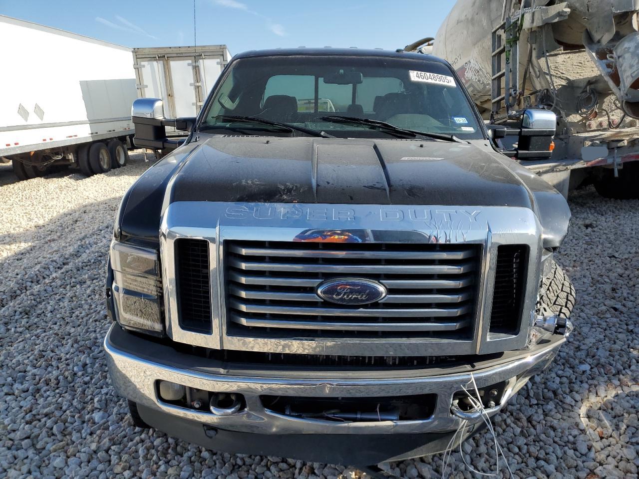 2010 Ford F350 - Image 5