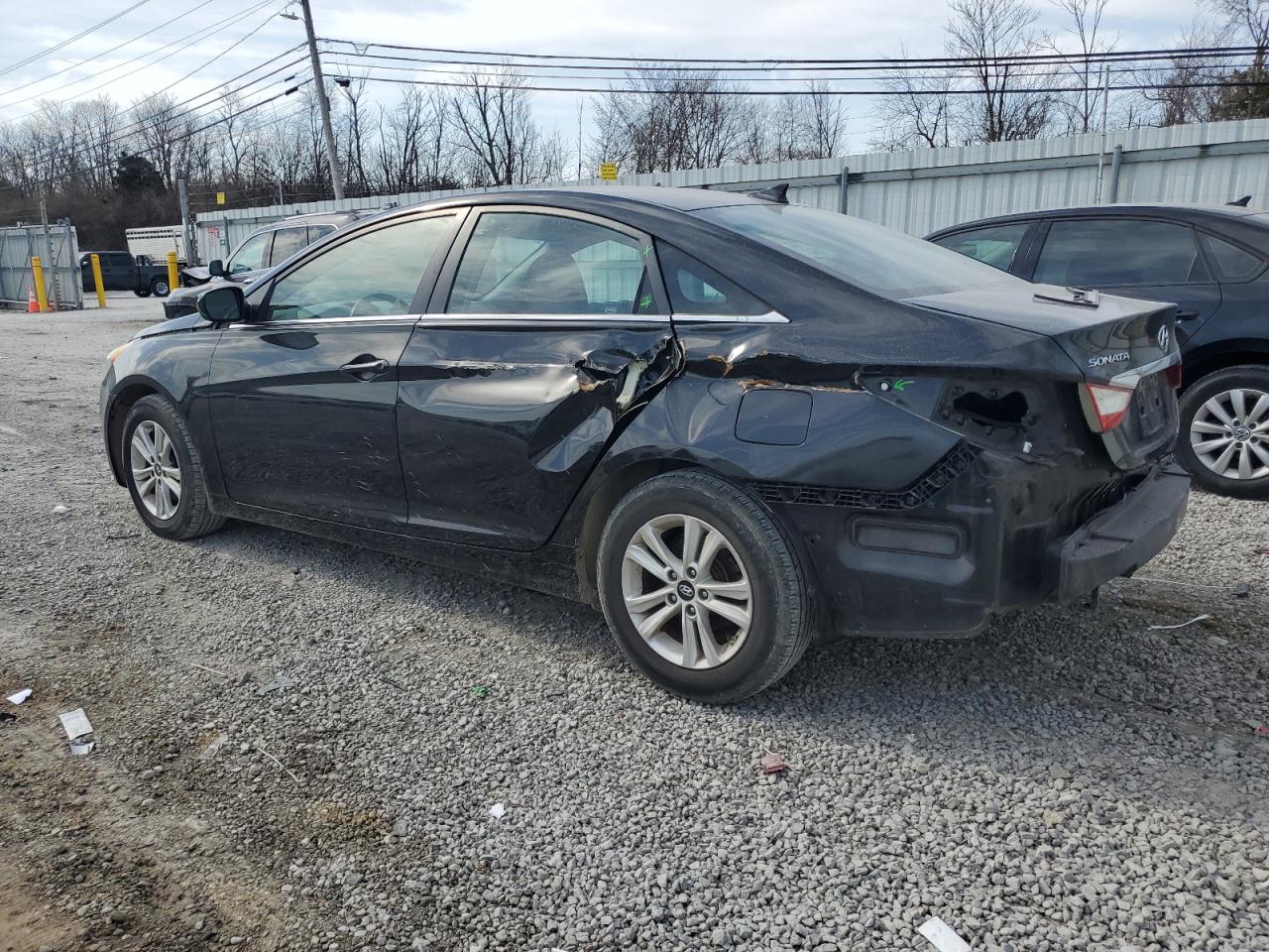 2012 Hyundai Sonata - Image 2