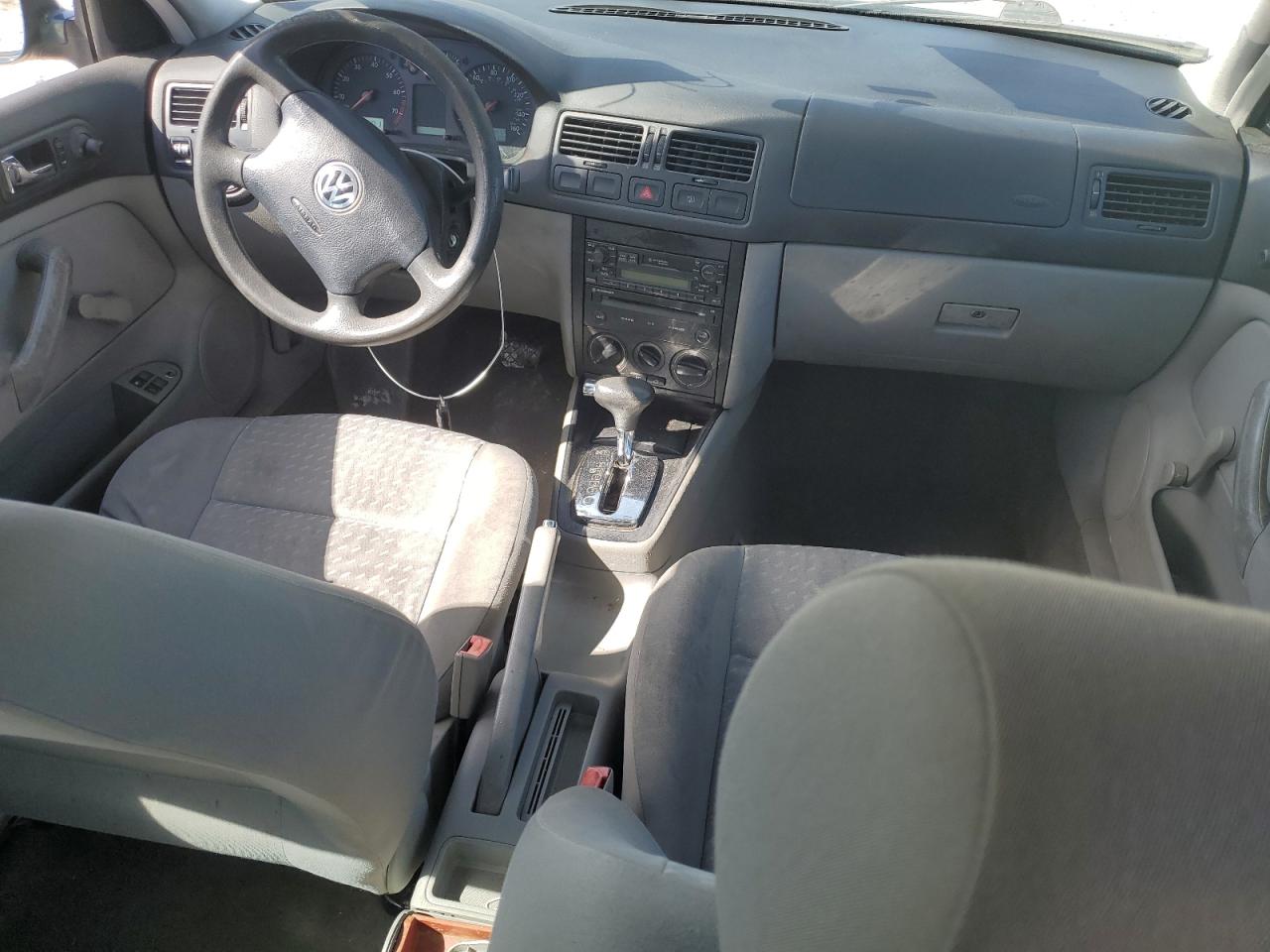2001 Volkswagen Jetta - Image 8