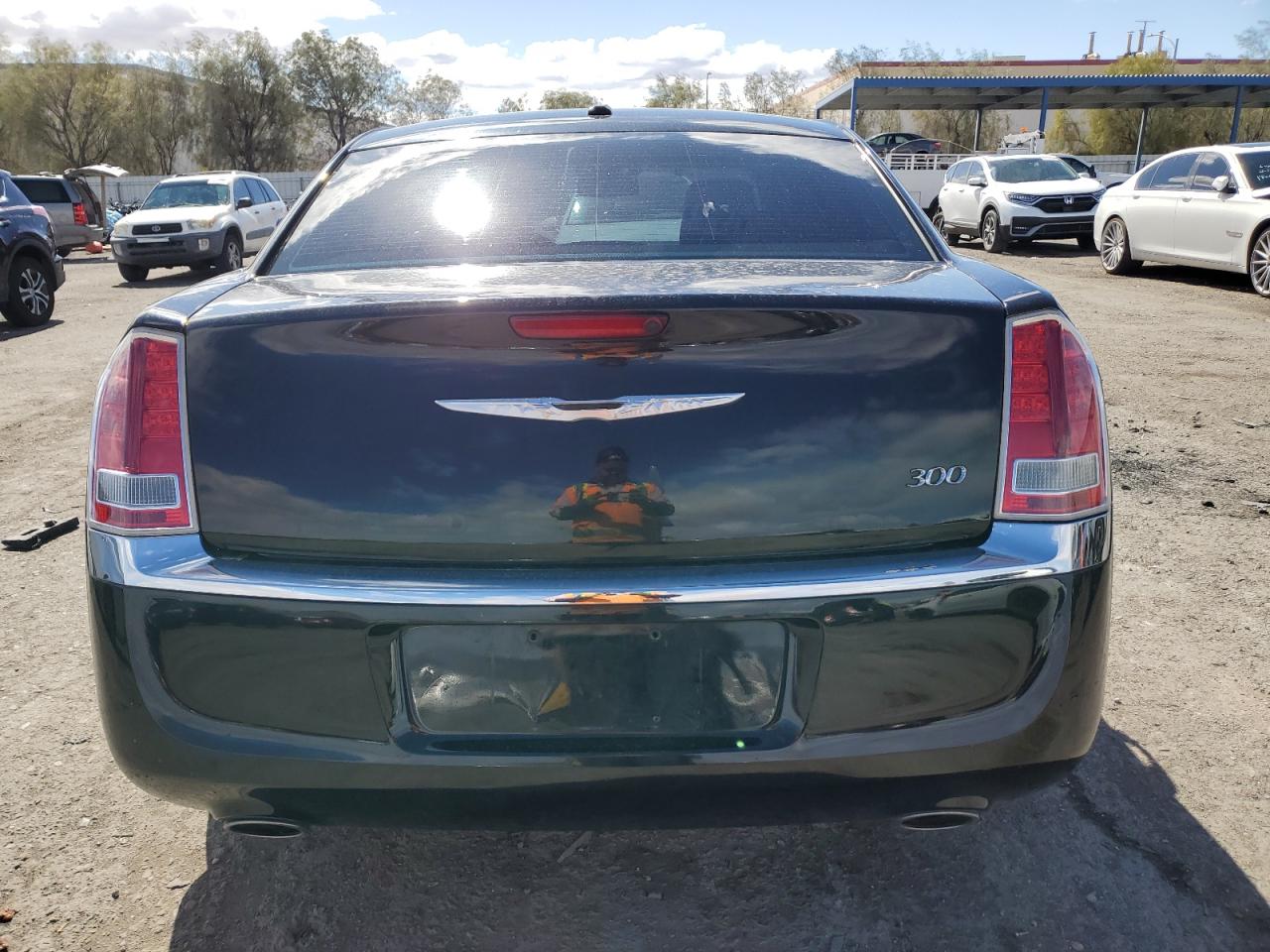 2013 Chrysler 300 - Image 6