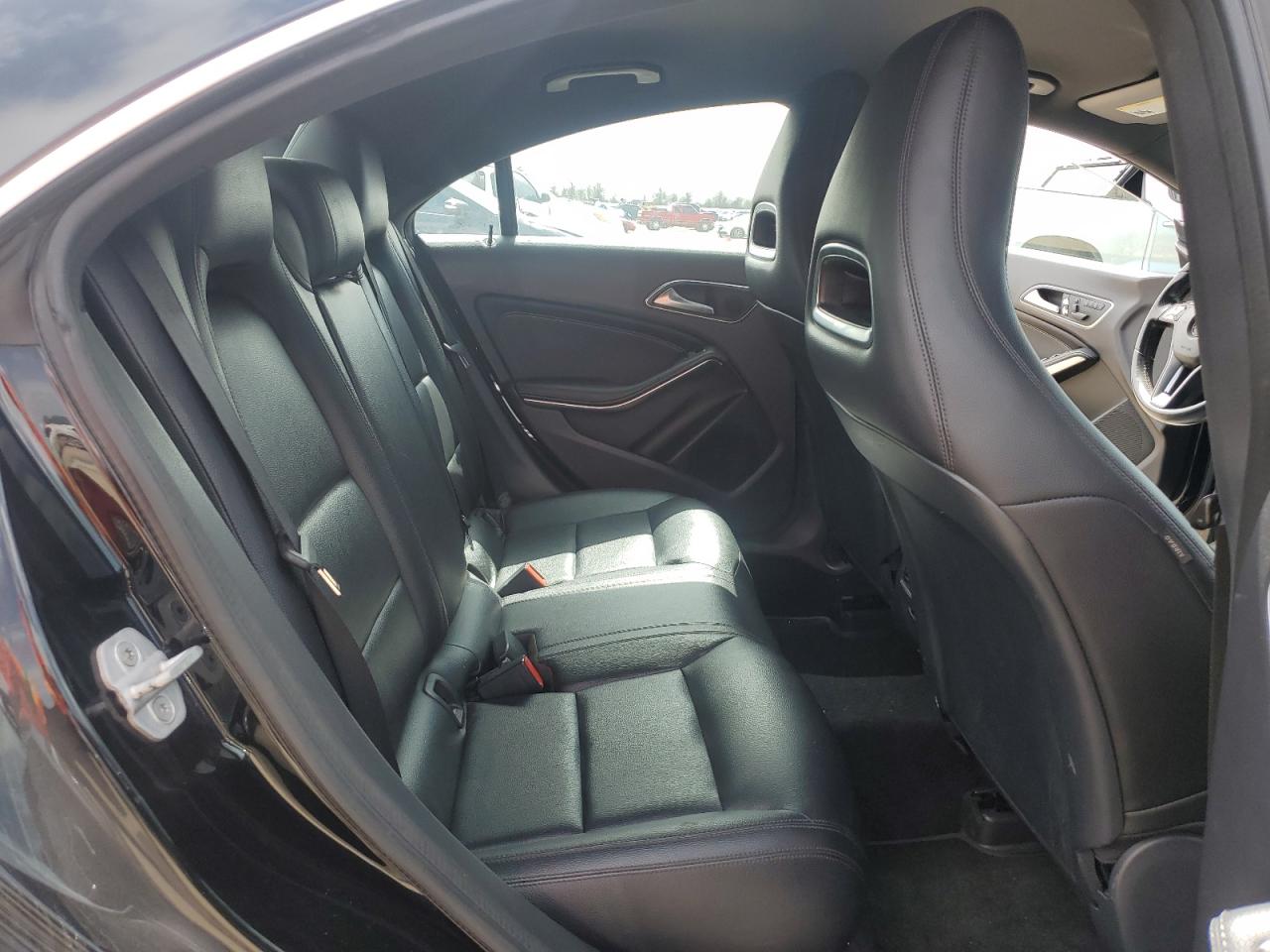 2014 Mercedes-Benz CLA-klasse - Image 10