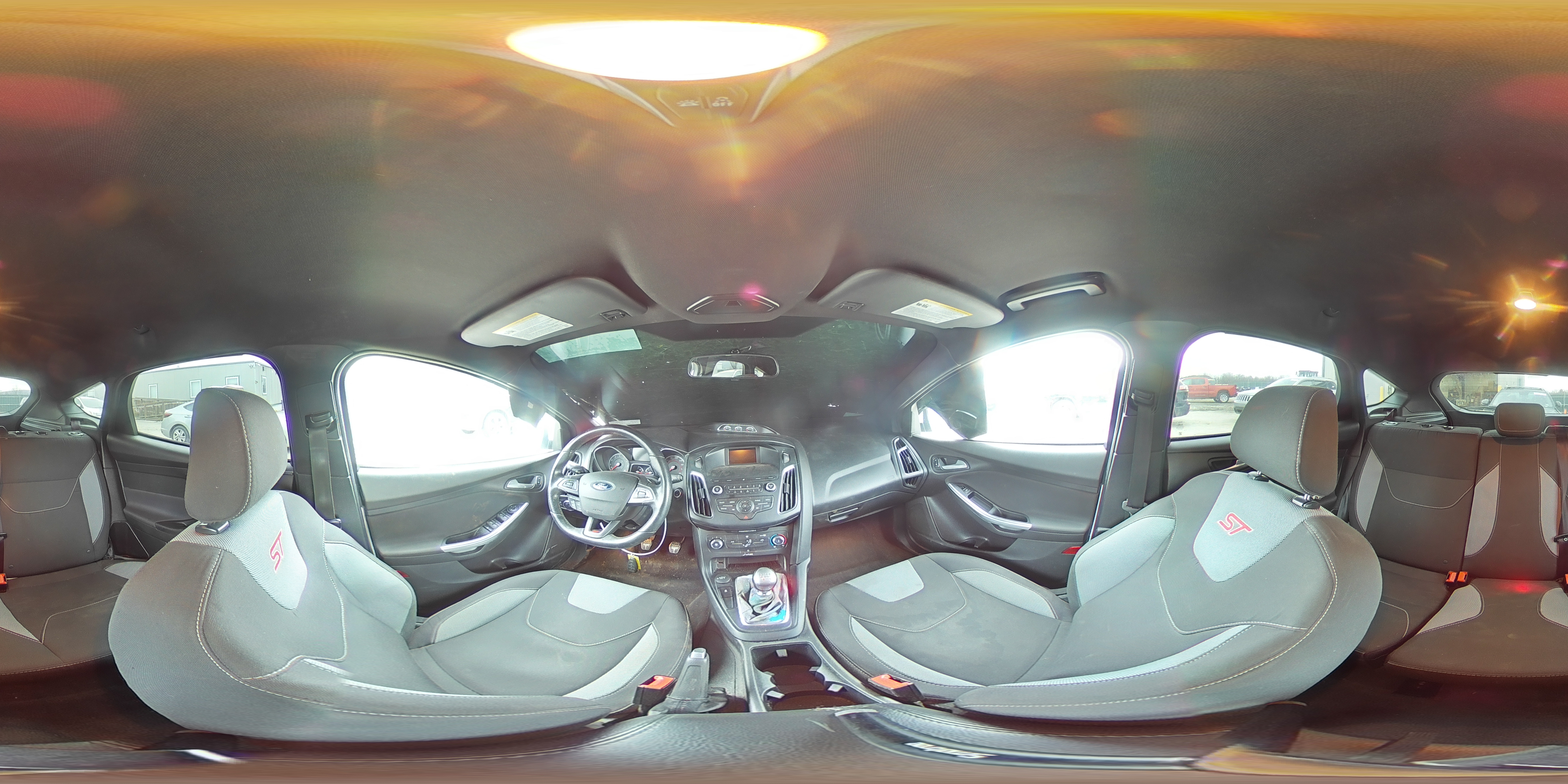 2018 Ford Focus - Image 14