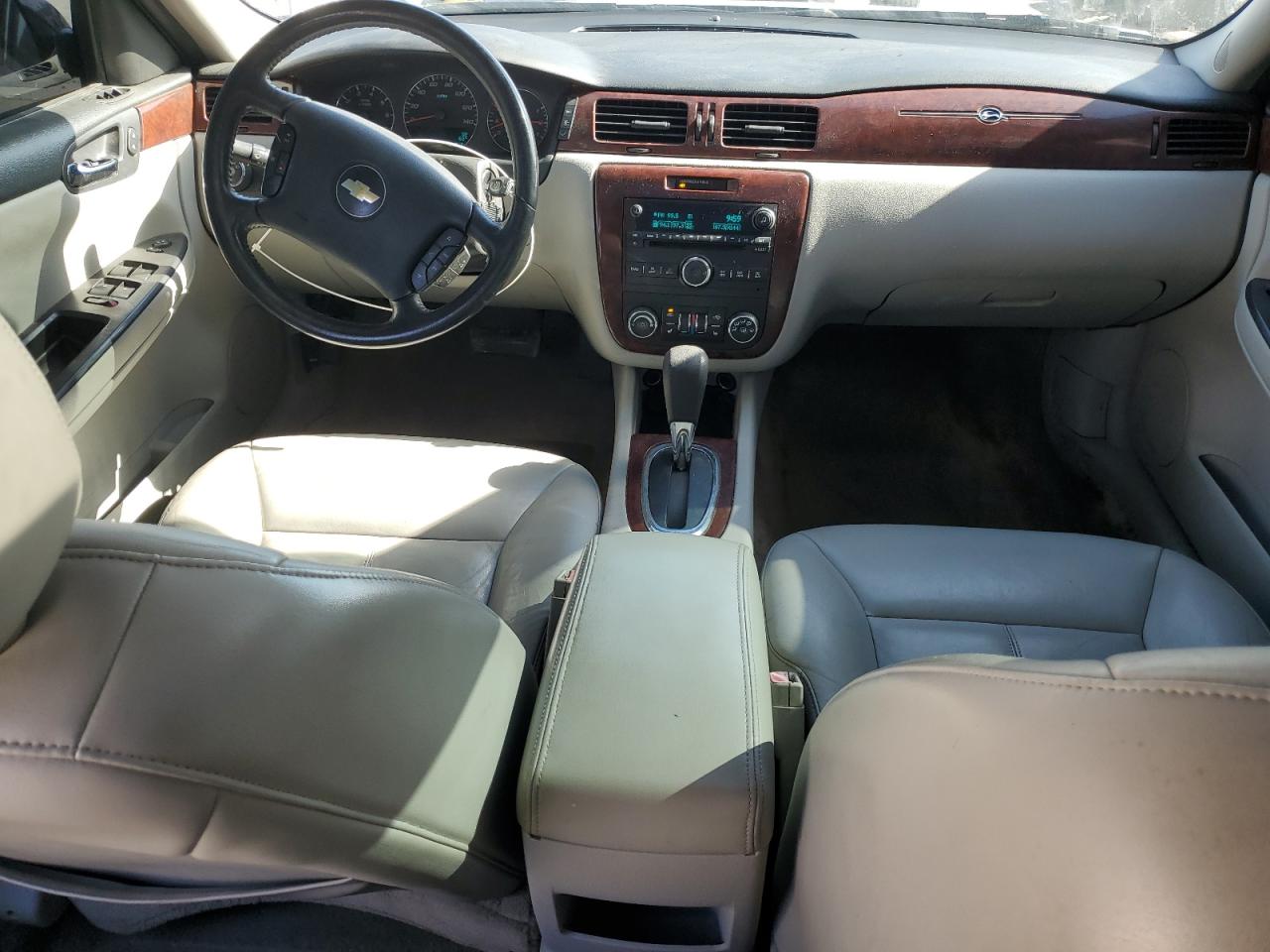 2006 Chevrolet Impala - Image 8
