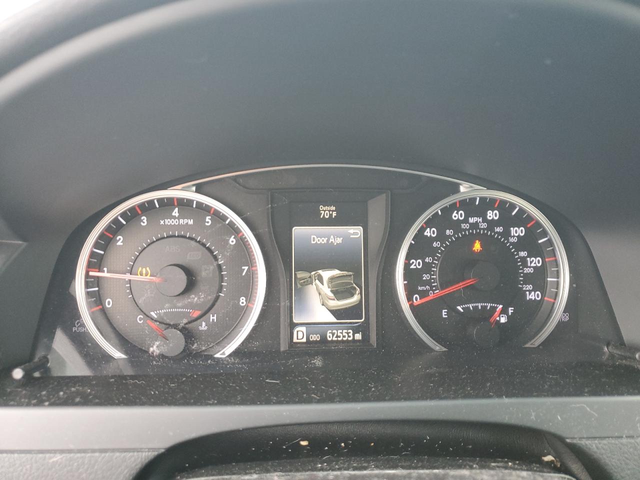 2015 Toyota Camry - Image 9