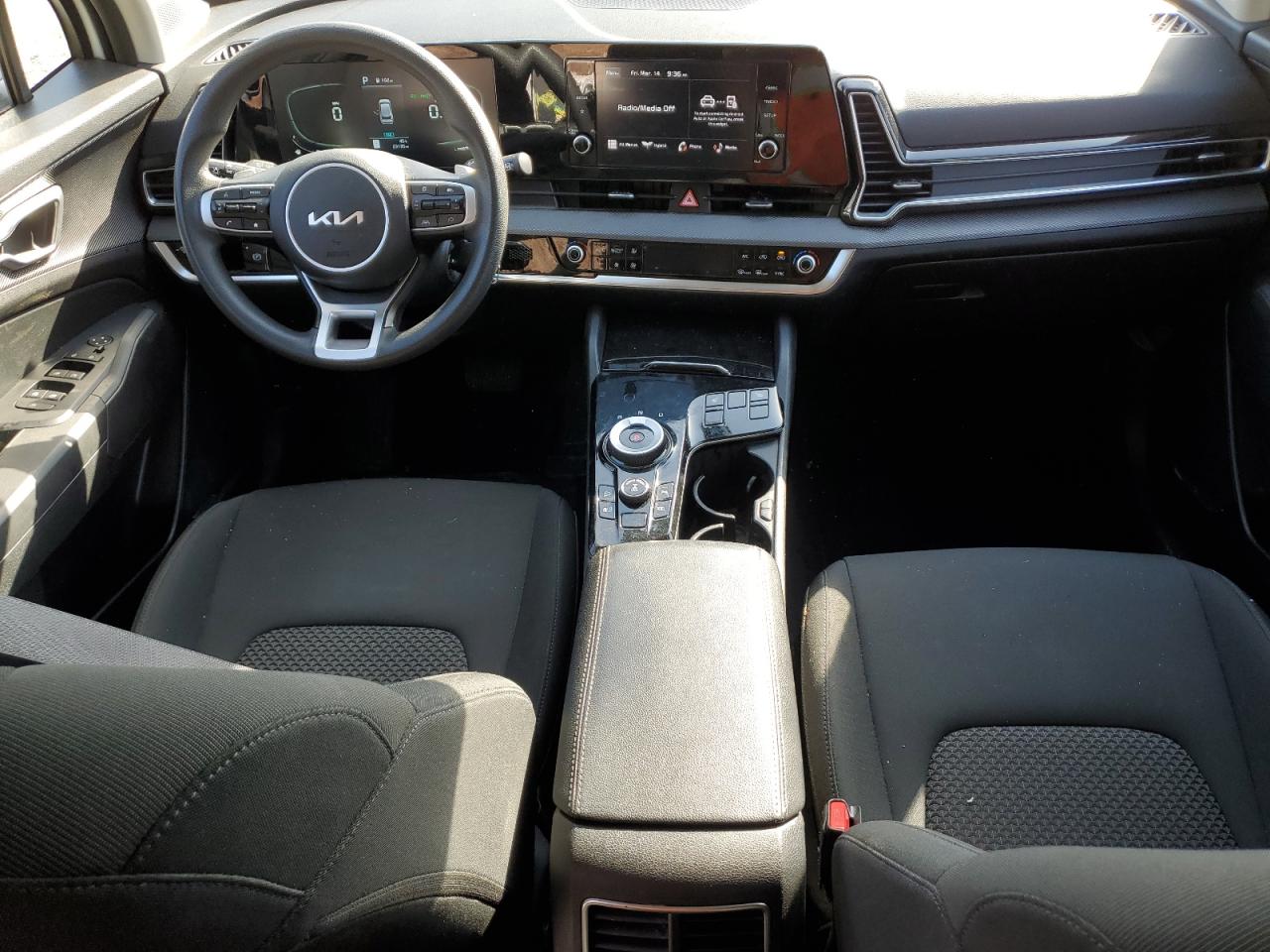 2023 Kia Sportage - Image 8