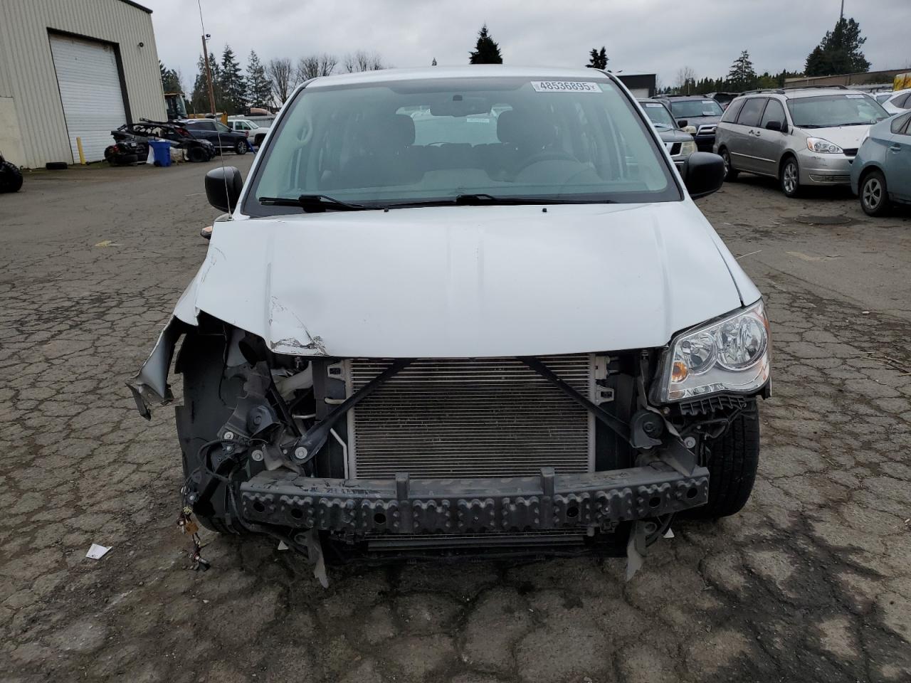 2016 Dodge Caravan - Image 5