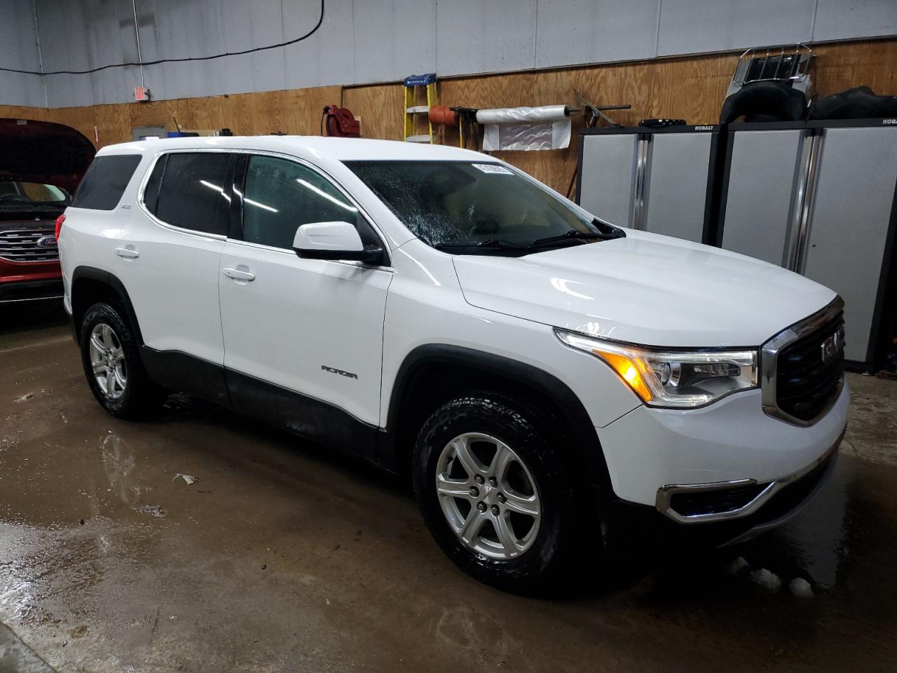 2018 GMC Acadia - Image 4