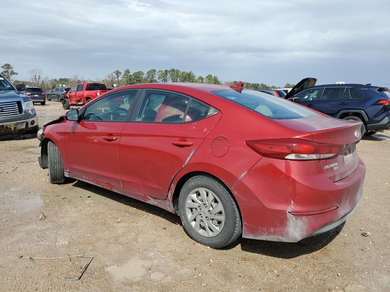 2017 Hyundai Elantra - Image 2