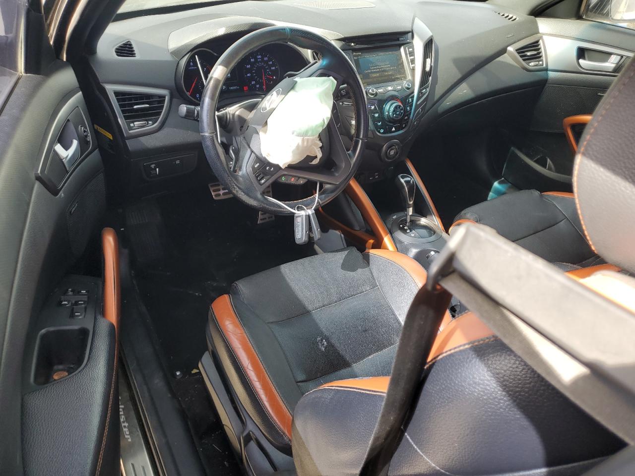 2016 Hyundai Veloster Turbo VIN: KMHTC6AE6GU279325 Lot: 48950525