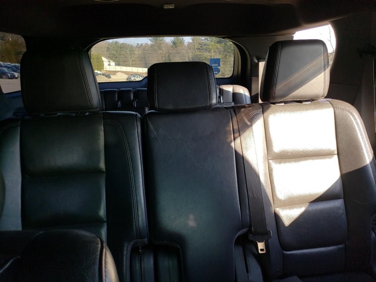 2012 Ford Explorer - Image 10