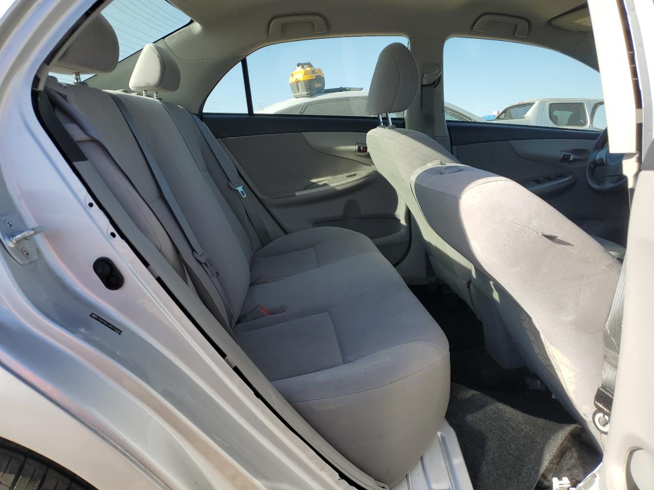 2011 Toyota Corolla - Image 10
