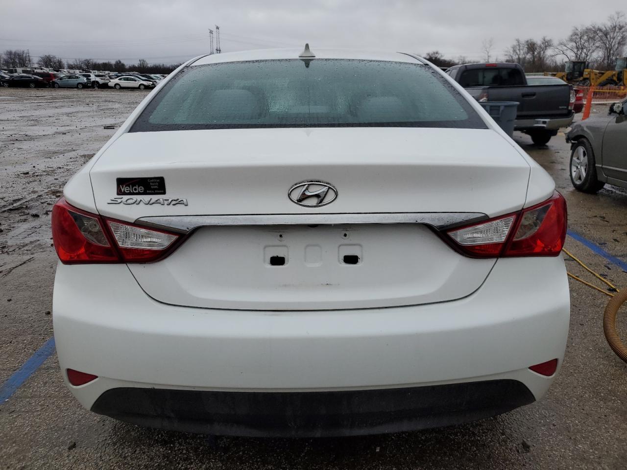 2014 Hyundai Sonata - Image 6