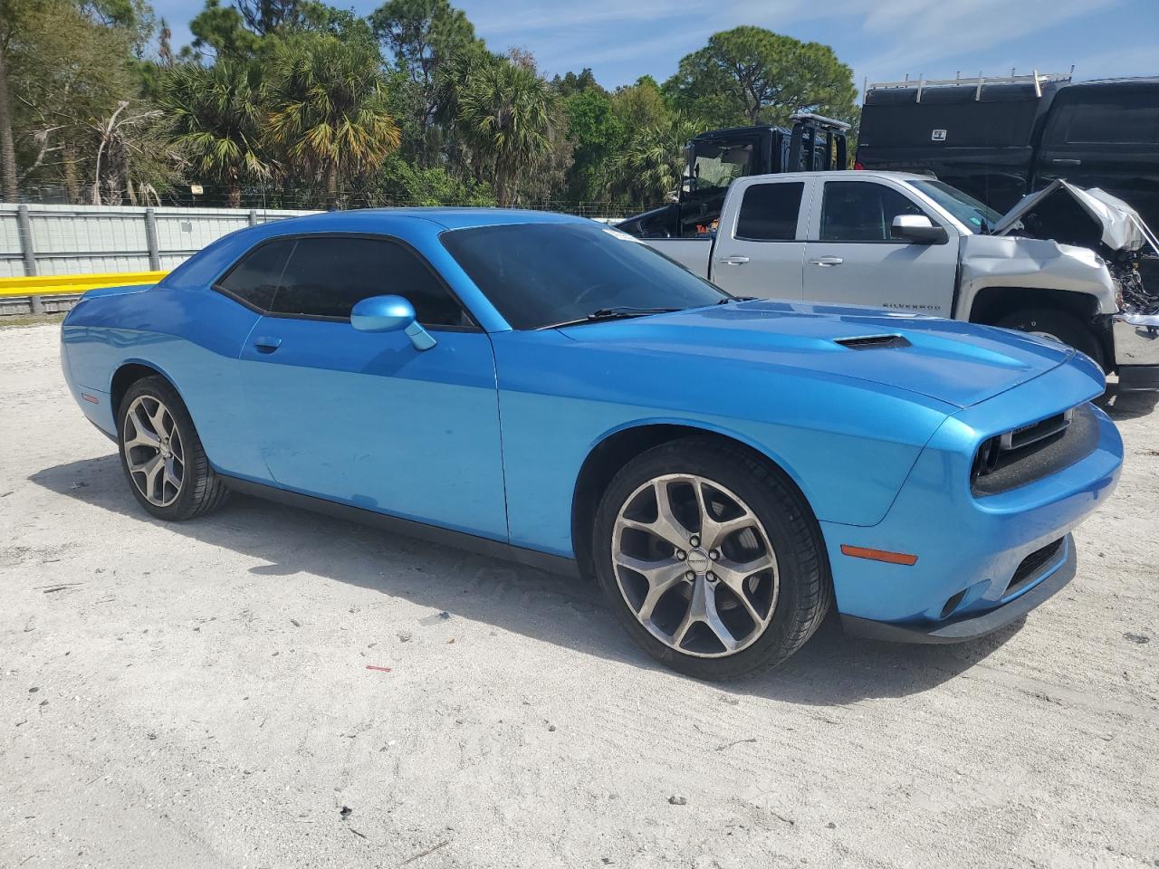 2016 Dodge Challenger - Image 4