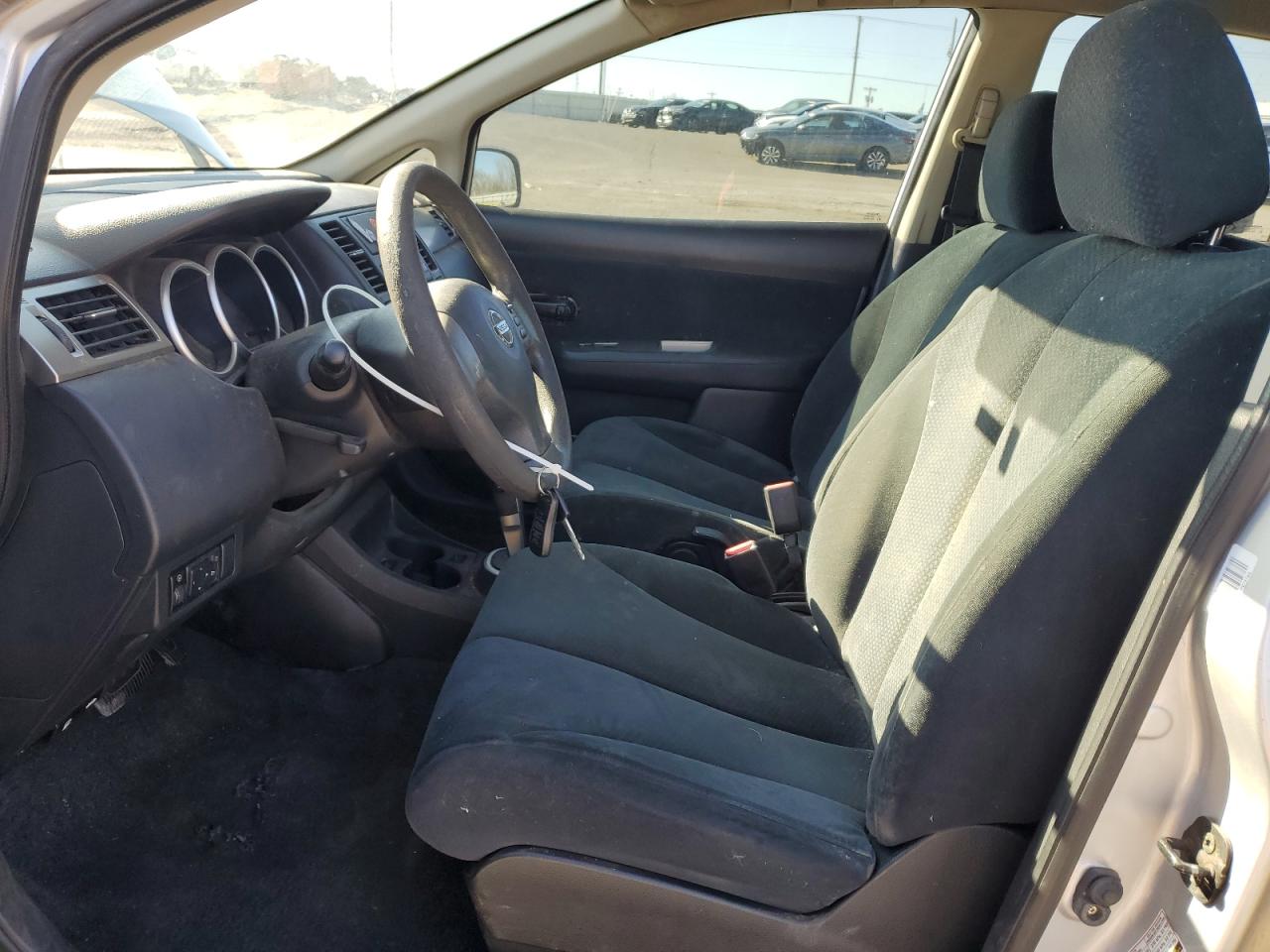 2010 Nissan Versa - Image 7