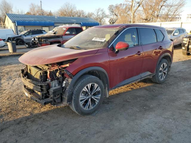 NISSAN ROGUE 2021 Красный