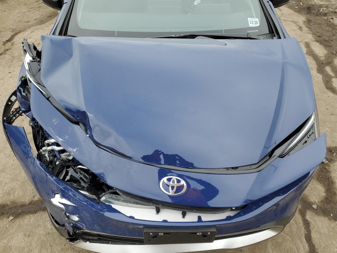 2024 Toyota Prius - Image 11