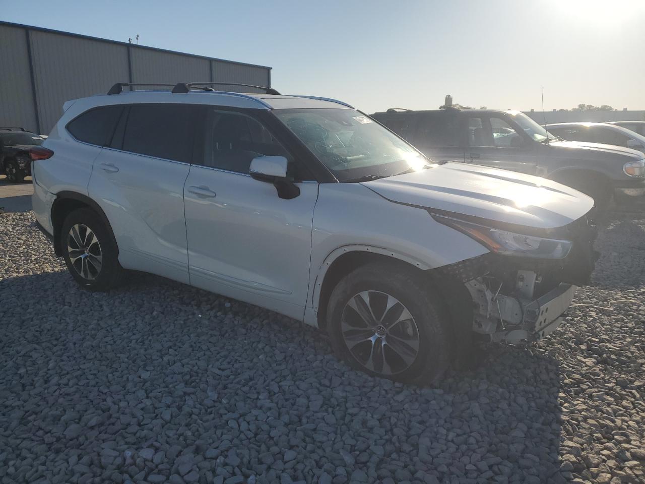 2020 Toyota Highlander - Image 4