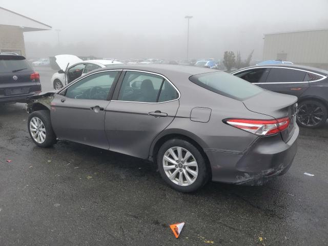  TOYOTA CAMRY 2018 Szary
