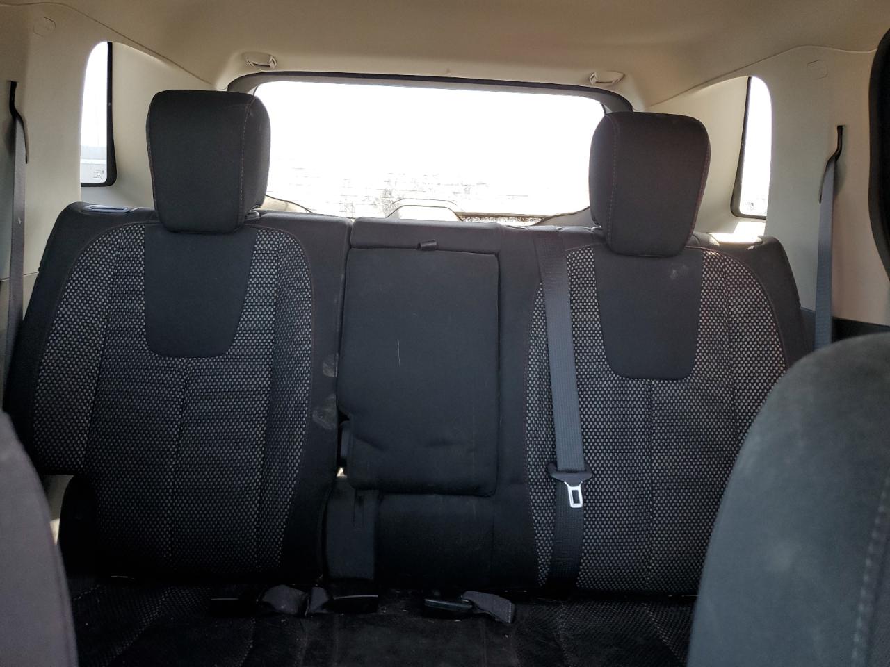 2017 GMC Terrain - Image 10