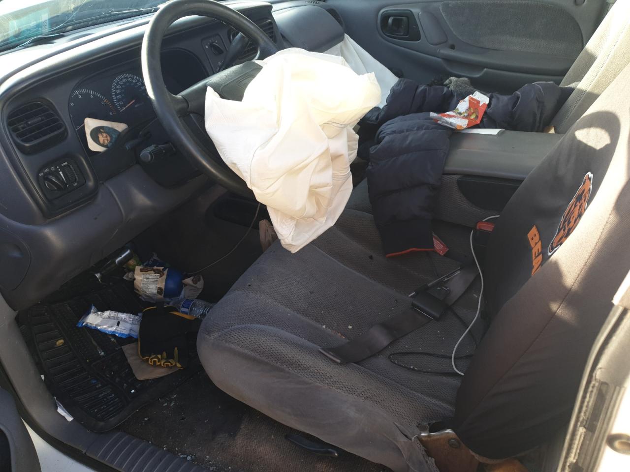 2000 Dodge Dakota VIN: 588909 Lot: 52428235