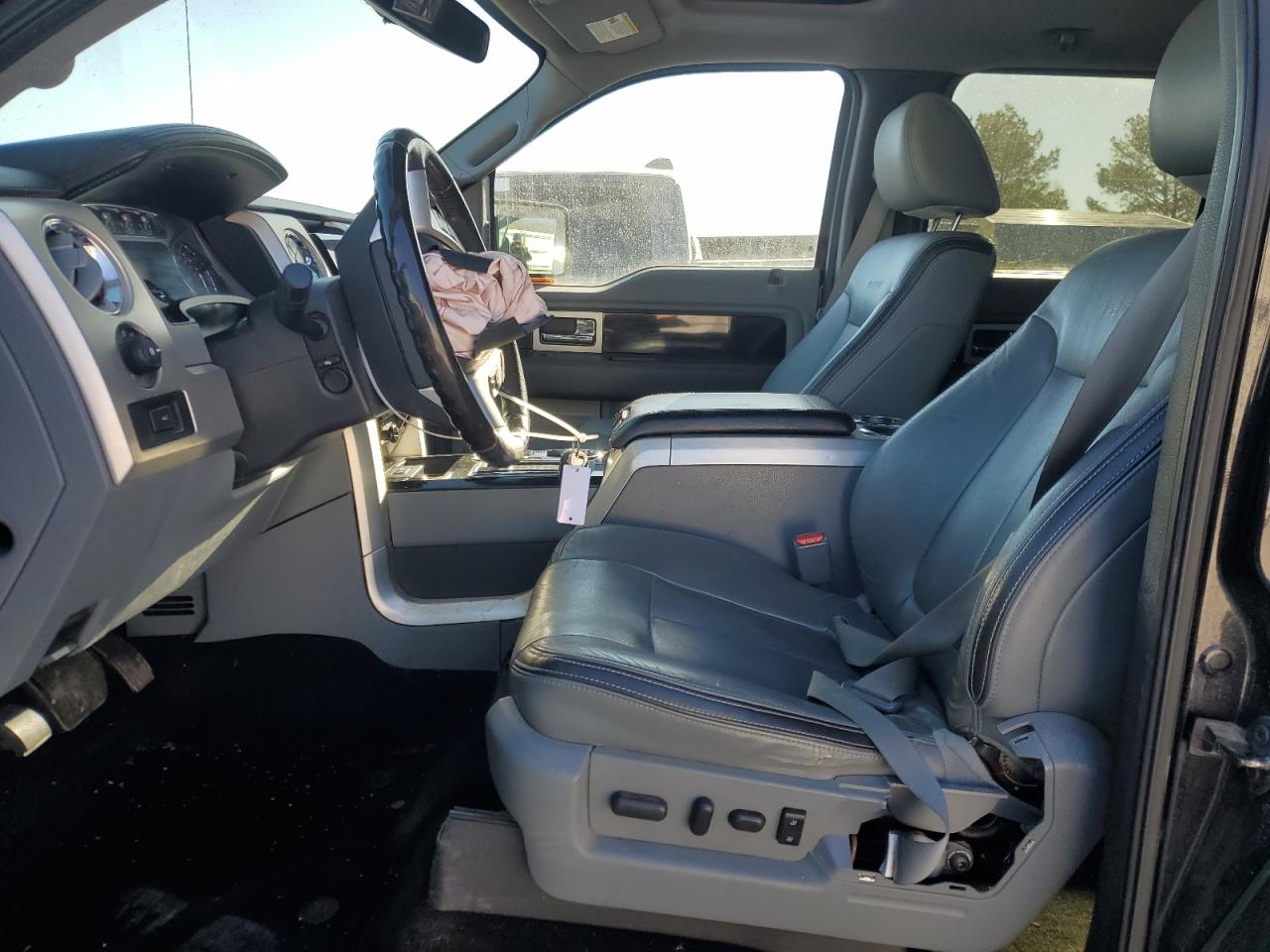 2011 Ford F-150 - Image 7