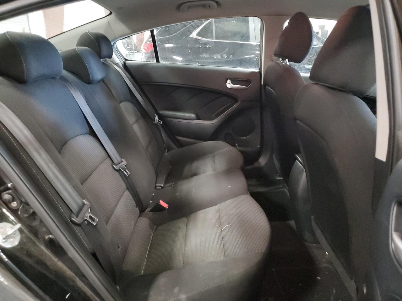 2017 Kia Forte - Image 10