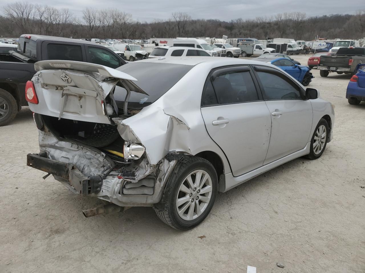 2009 Toyota Corolla - Image 3