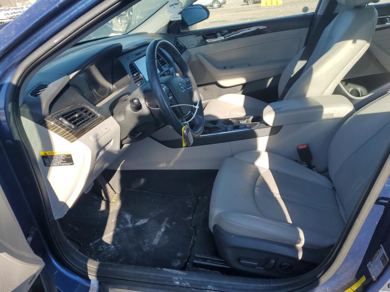 2016 Hyundai Sonata - Image 7
