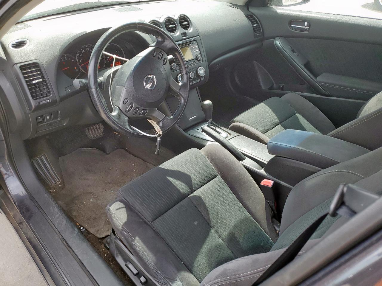 2012 Nissan Altima - Image 8