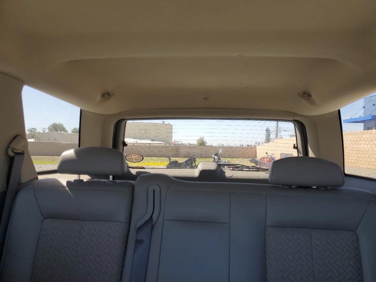 2006 Saturn VUE - Image 10