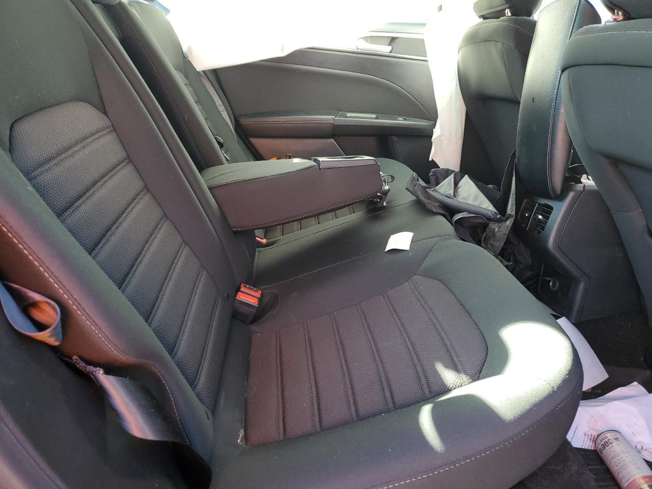 2020 Ford Fusion - Image 10