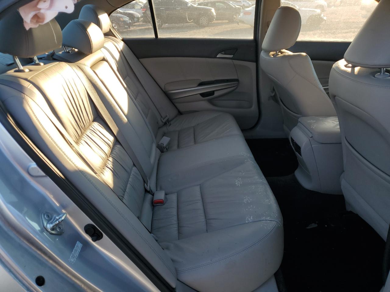 2010 Honda Accord - Image 10