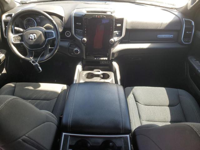  RAM 1500 2022 Srebrny