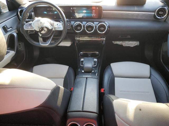  MERCEDES-BENZ A-CLASS 2019 Biały